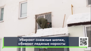 В Татарстане из-за схода снега с крыш пострадали три человека