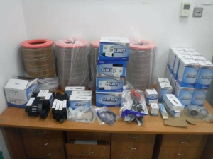 В Казани у пассажира изъяли 63 кг незадекларированных автозапчастей