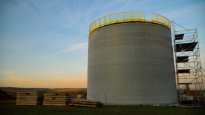 В Татарстане создали рекордный композитный резервуар на 2000 кубометров