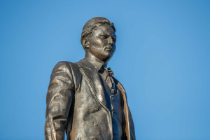 Габдулла Тукай — голос эпохи: к 140-летию великого татарского поэта