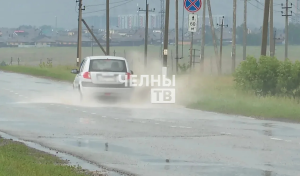 Жители жалуются на разбитую дорогу у СНТ «Транспортник»