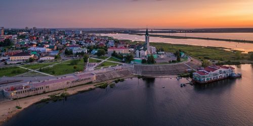 Набережная имени Габдуллы Тукая в Набережных Челнах